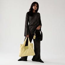 LICOLIO - sleutelhanger-tas - botergeel